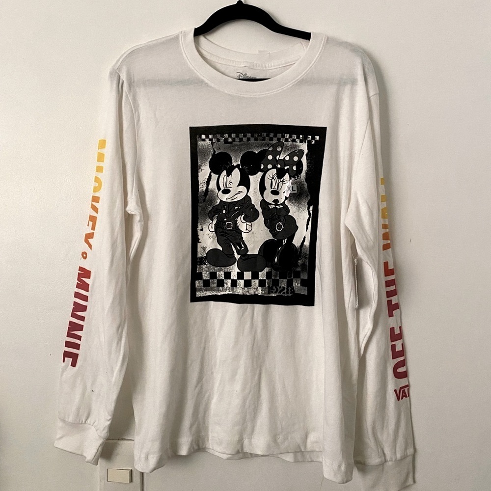 NEW- Vans x Disney 80s Mickey & Minnie Long Sleeve